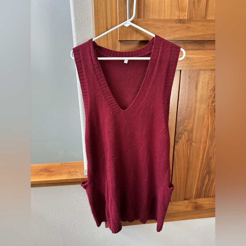 Women's V-Neck Knit Sweater Dress- Burgundy